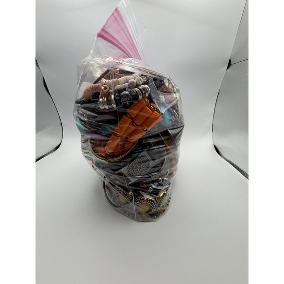 Bulk Costume Jewelry Lot 4.3 lbs Assorted Bracelets Bangles Necklaces Beads Mix - Picture 2 of 6